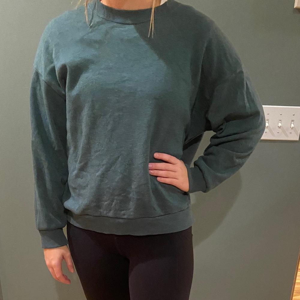 Aerie sweatshirt